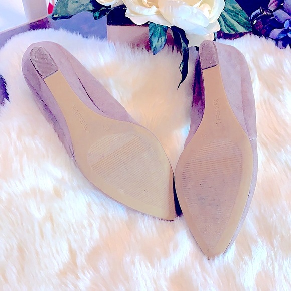 X-Appeal:/Classy Chic Ladies Taupe Faux Suede Almond Toe, Low Wedge Heels, US6.5 - Picture 11 of 17